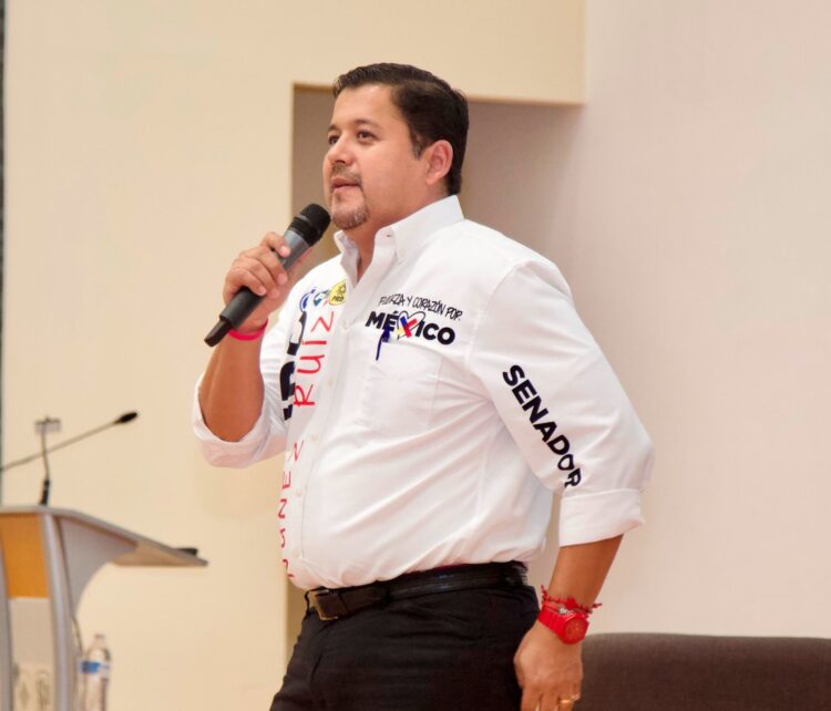 Reconoce Arturo Núñez Ruiz la labor de las y los maestros de Tamaulipas: gracias por inculcar el amor por México