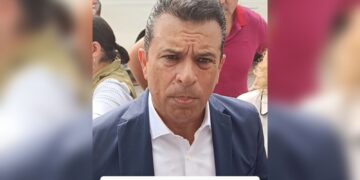 (VIDEO) Solicita Lalo Gattás nueva licencia al Cabildo de Victoria para seguir en campaña