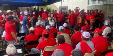 Yahleel Abdala se comprometió a que las obras municipales en Nuevo Laredo, las harán albañiles locales, por eso pidió la confianza de los ciudadanos