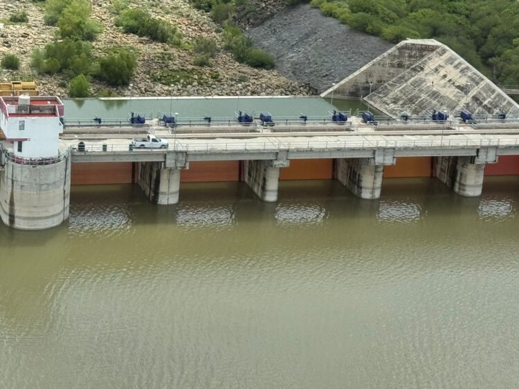 Inició el trasvase de El Cuchillo a presa de Tamaulipas
