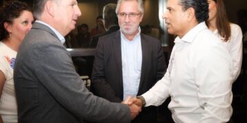 Gobierno de Victoria abre la puerta a inversionistas de Francia