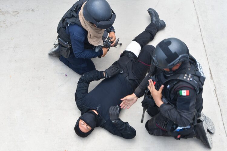 Elementos de Guardia Estatal Tamaulipas aprenden Medicina Táctica Policial
