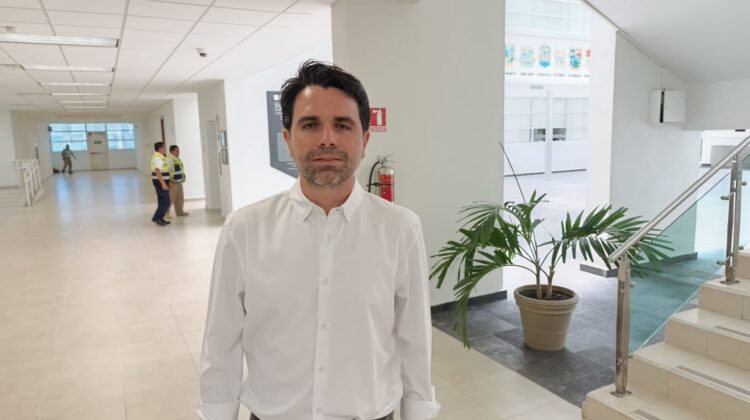 Defiende PAN a institutos de transparencia