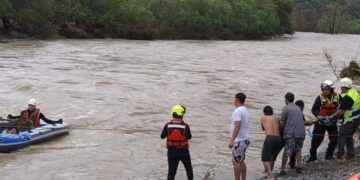 Se desbordan 5 ríos en Tamaulipas, se multiplican los rescates