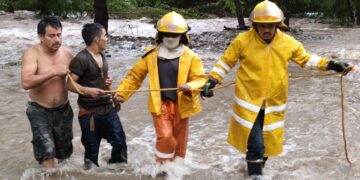 Recomienda Protección Civil no acercarse a las márgenes del río San Marcos