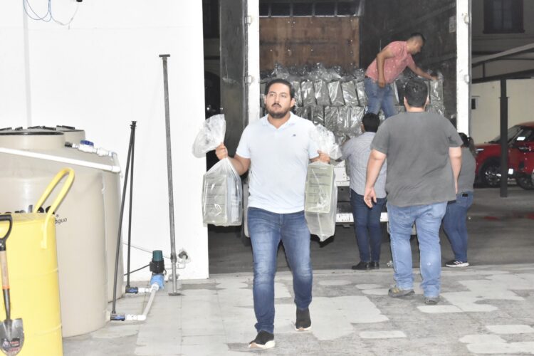 Llegan en la madrugada boletas electorales de Nuevo Laredo a Victoria