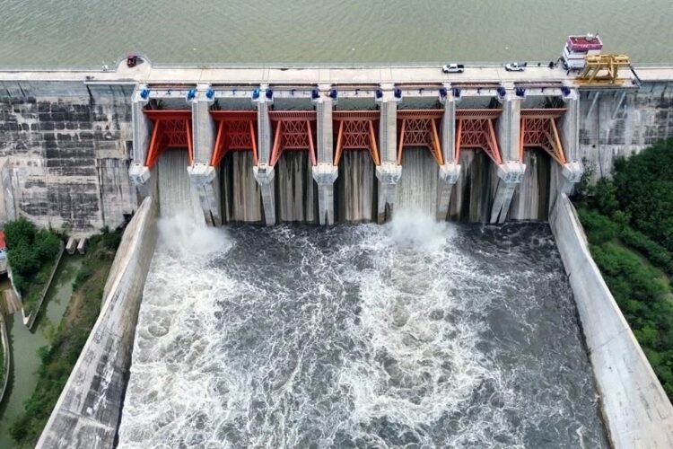 Envían más agua de El Cuchillo a Tamaulipas