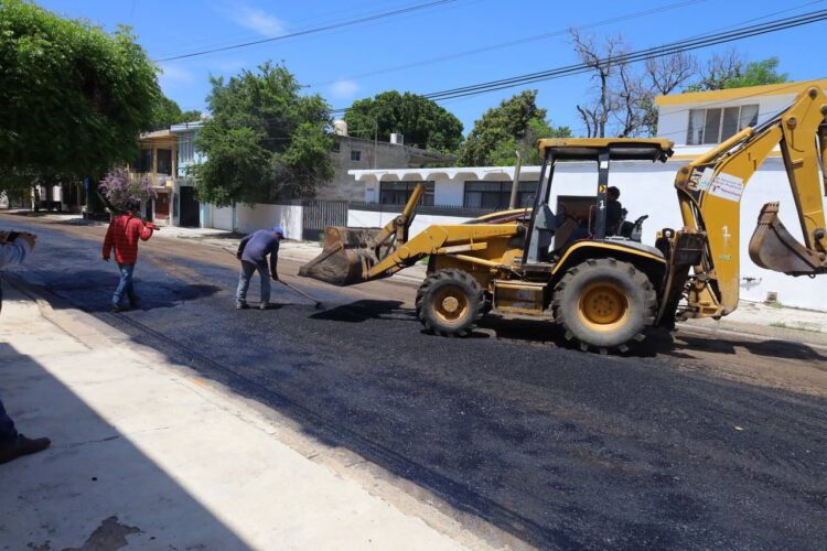 Por concluir obras de pavimentación en seis colonias de Victoria