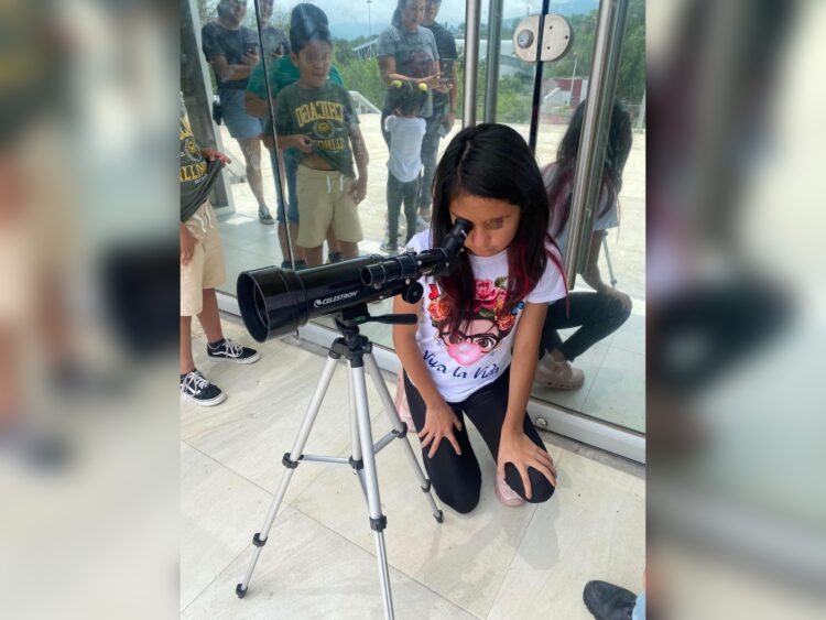 Inicia en el planetario la aventura a través del taller “La Mirada Cósmica”