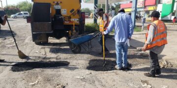 Activan Estado y Municipio programa emergente de bacheo