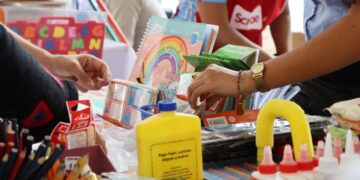 Inicio de ciclo escolar dejará derrama económica de 200 mdp en Victoria