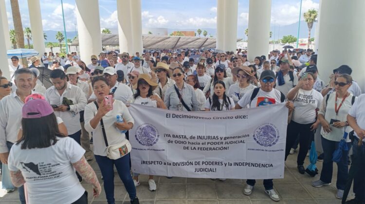 Marchan y protestan en el Congreso empleados del Poder Judicial de Tamaulipas