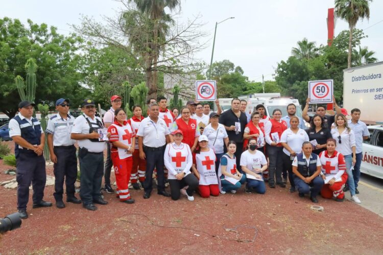 Participa Cruz Roja en campaña de Tránsito dirigida a motociclistas