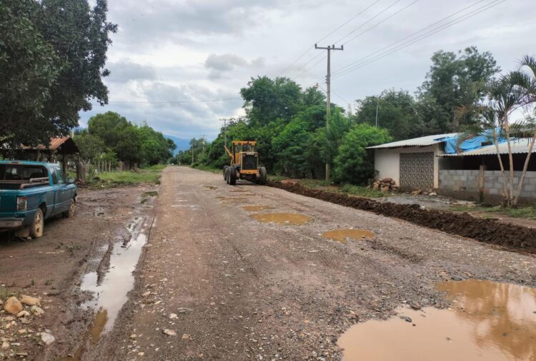 Mantiene SOP trabajos preventivos de bacheo