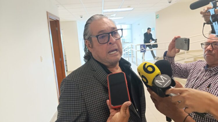 Juicio político contra Edgar Danés será resuelto hasta la próxima legislatura