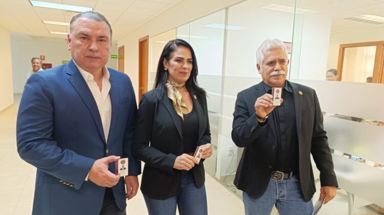 Sin Ismael, llegan panistas al Congreso