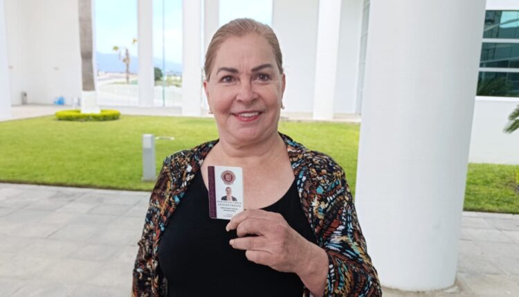 Mercedes Guillén se acredita ante el Congreso de Tamaulipas