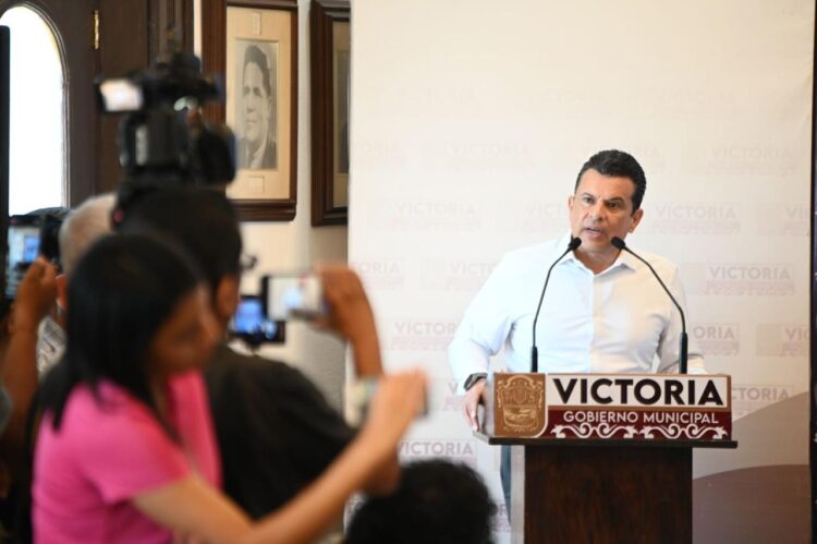 Informa Eduardo Gattás de acciones, servicios y atención de reportes ciudadanos