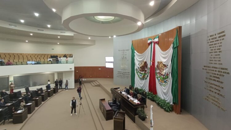 Ismael sigue sin presentarse al Congreso del Estado