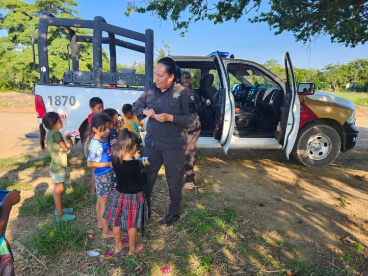 Guardia Estatal tiene convivencia con menores del ejido “Las Negritas”