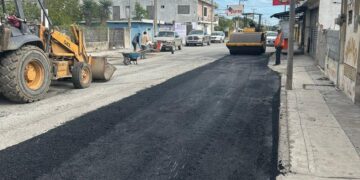 Rehabilita Municipio 510 metros más de asfalto dañado