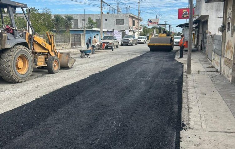 Rehabilita Municipio 510 metros más de asfalto dañado
