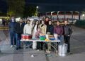 Diputada Katalyna Mendez llevó cena y Rosca de Reyes a familias que esperan en el IMSS