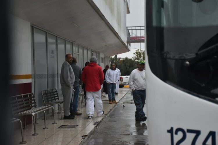 Casi 400 migrantes son los primeros deportados por Reynosa y Matamoros
