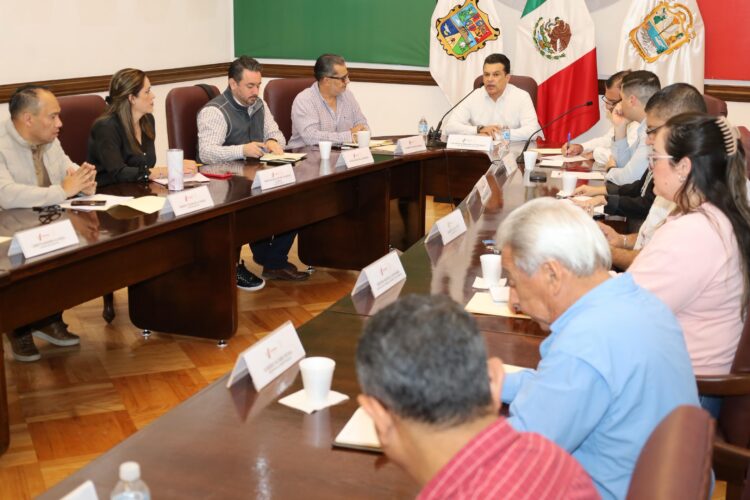Evalúa Gabinete obras y programas en Victoria