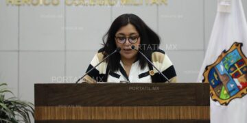 Aplican en Tamaulipas prohibición de uso de celulares en escuelas