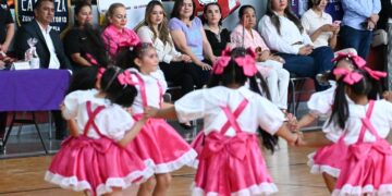 Inaugura Lucy de Gattás concurso de Rondas Infantiles Escolares 2025