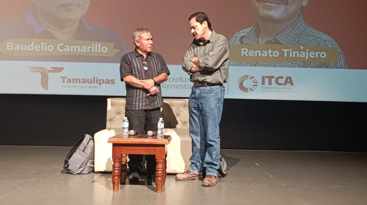 Dos premios nacionales de poesía encabezaron una lectura en Ciudad Victoria