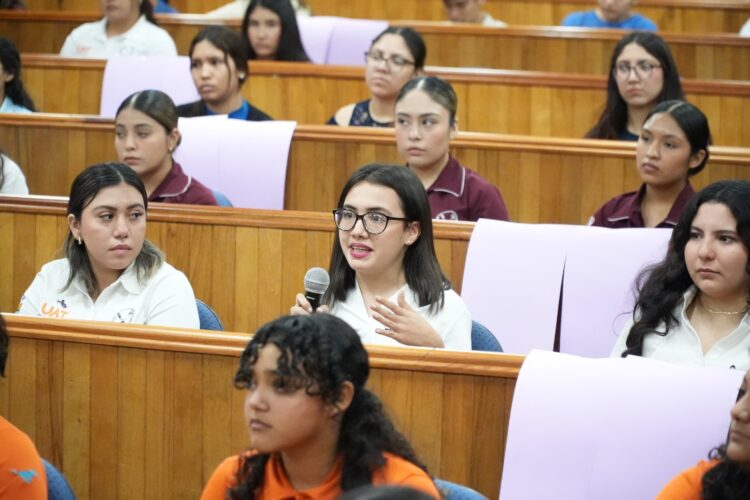 Incrementa la UAT participación de la mujer en los espacios universitarios
