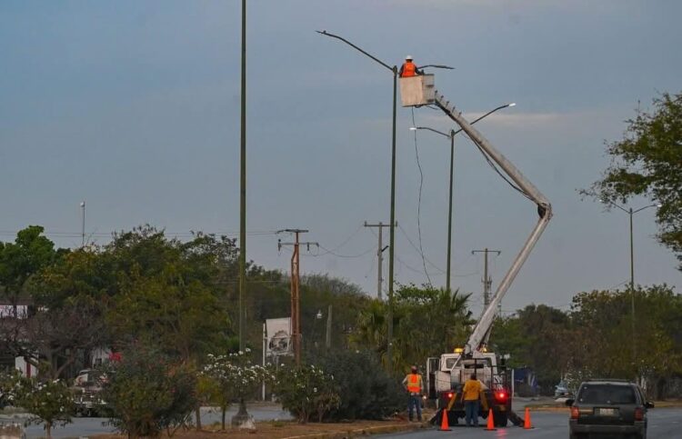 Ayuntamiento restaura entorno de 30 colonias de la ciudad