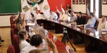 Acuerdan Municipio y CFE proyecto en beneficio de 116 mil usuarios