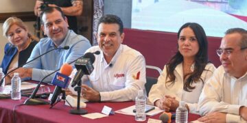 Festividades por Capitalidad de Victoria durante todo abril