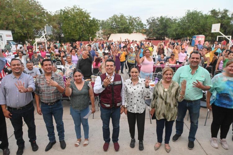 Alcalde lleva el gobierno municipal al fraccionamiento Luis Quintero