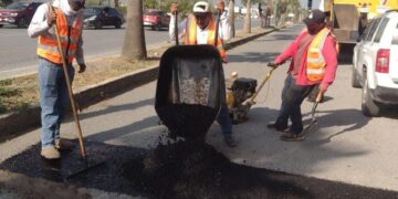 Avanzan mejoras de vialidades en todas las zonas de Victoria