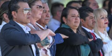 Asiste alcalde de Victoria al evento cívico militar de la 48/a Zona Militar