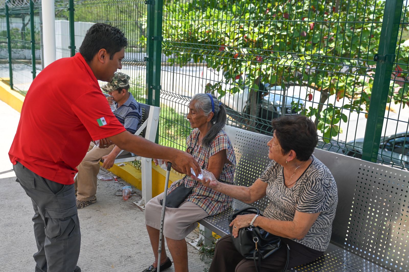 Activa Gobierno de Victoria operativo de hidratación ante ola de calor