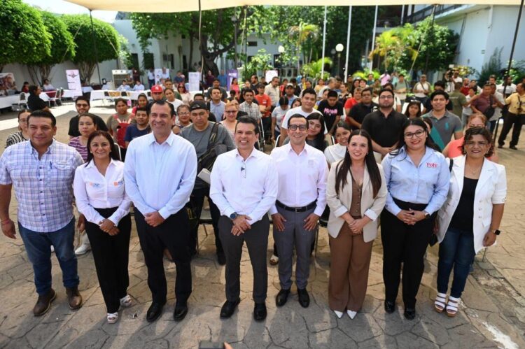 Empresarios y Municipio ofrecen 800 oportunidades de empleo