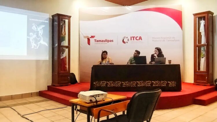Los artistas Jorge Fuentes, Freyda Adame y Francia Perales compartieron su proceso creativo