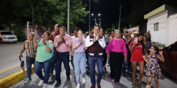Moderniza Municipio red de alumbrado en la Simón Torres