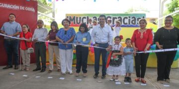 En beneficio de 172 alumnos, entrega Municipio obra educativa