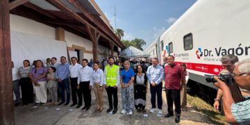 Doctor Vagón brinda atención médica a los victorenses más necesitados