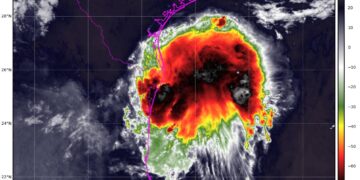 Prevén tormentas fuertes en el norte de Tamaulipas por Disturbio 98L
