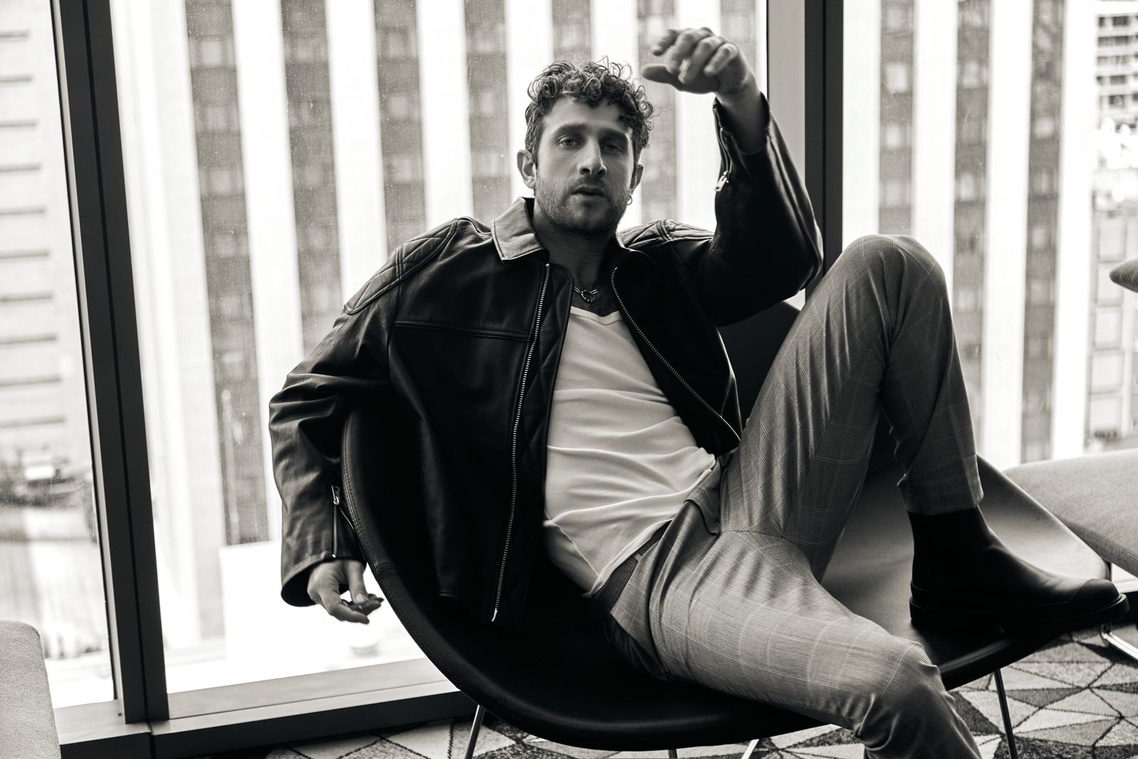 Nacho Tahhan vuelve a Cabaret para interpretar a Cliff Bradshaw en el Teatro Insurgentes