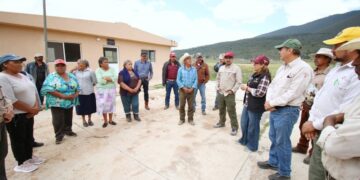 Apuntan ejidatarios a la producción de mezcal artesanal en Miquihuana