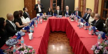 Diputados locales de Tamaulipas se reúnen con Carlos Canturosas y Olga Sosa