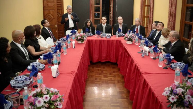 Diputados locales de Tamaulipas se reúnen con Carlos Canturosas y Olga Sosa